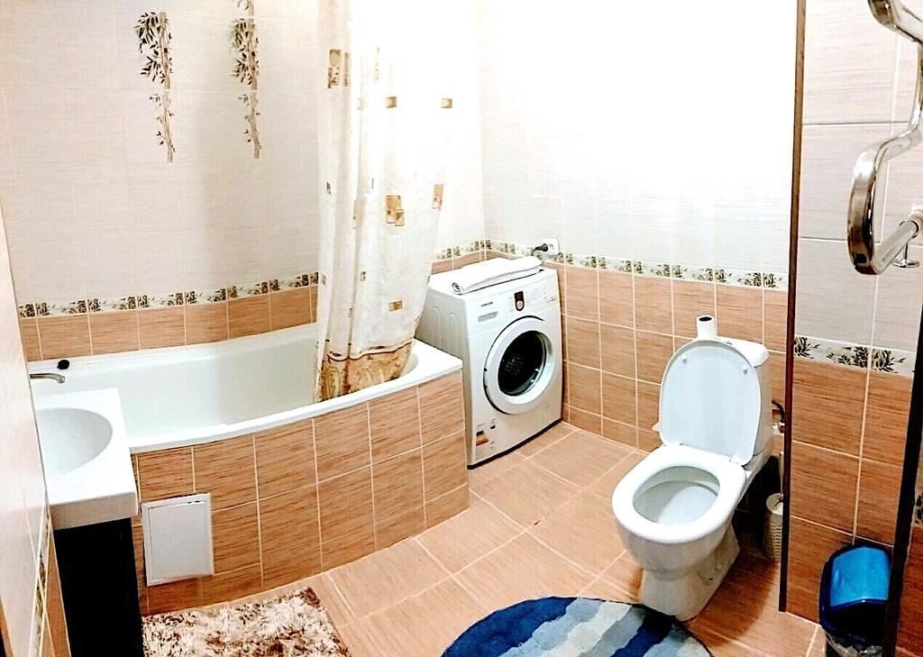 Apartment On Sauran Str Center Астана Екстер'єр фото
